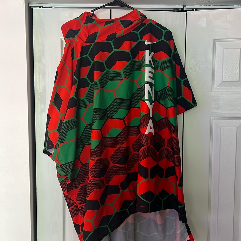 Nike KENYA rain poncho